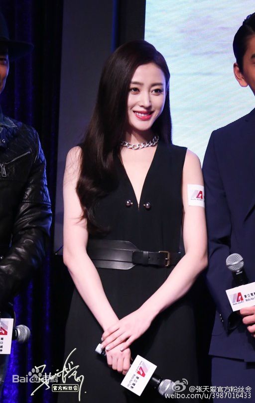 张天爱(Crystal)2016年部分活动照前后照片