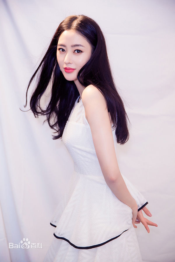 张天爱(Crystal)2016年部分活动照前后照片