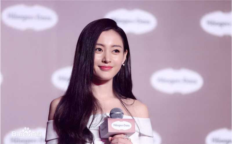 张天爱(Crystal)2016年部分活动照前后照片