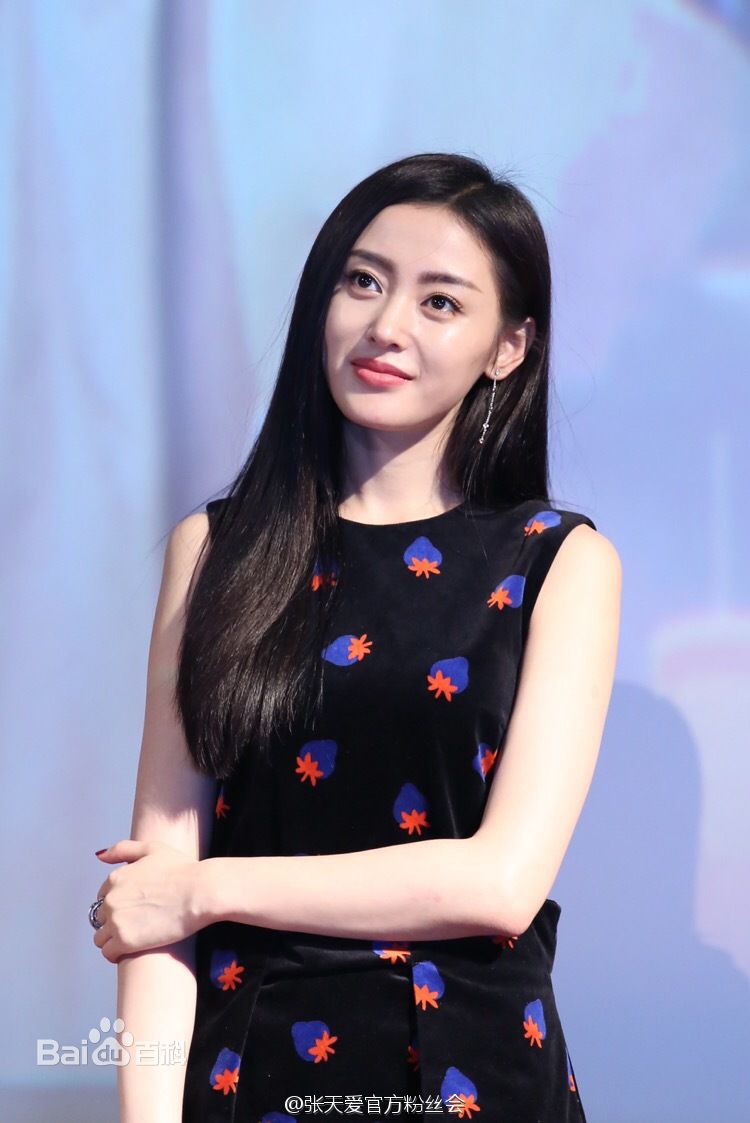 张天爱(Crystal)2016年部分活动照前后照片