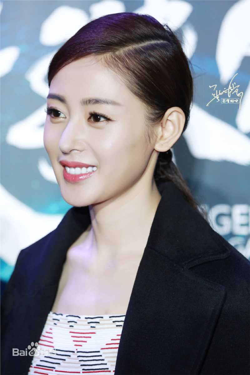 张天爱(Crystal)2016年部分活动照前后照片