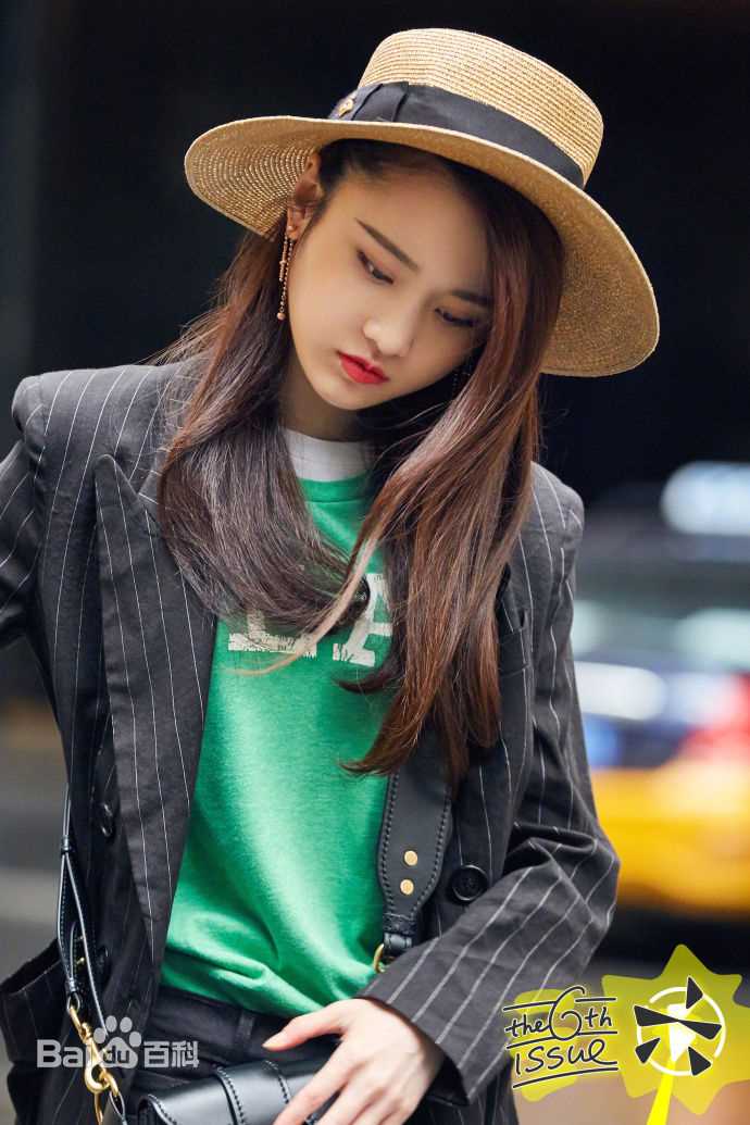 精选张慧雯(Zhang Huiwen)在《Fire Bible有范儿》中的图册