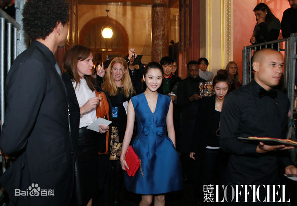 张慧雯(Zhang Huiwen)巴黎时装周壁纸壁纸