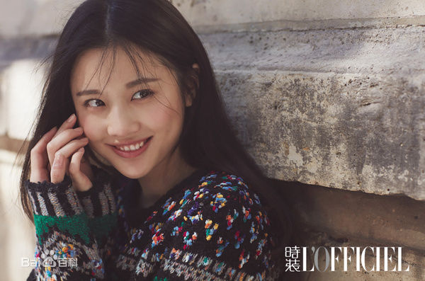 张慧雯(Zhang Huiwen)巴黎街拍图片图集