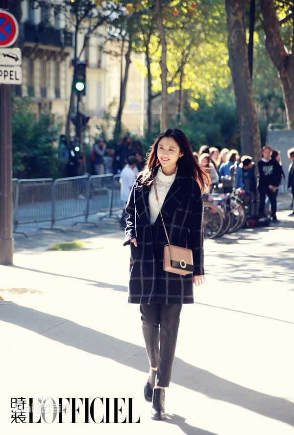 张慧雯(Zhang Huiwen)巴黎街拍图片图集