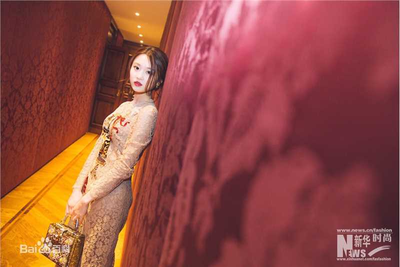 张慧雯(Zhang Huiwen)米兰时装周生活照相册