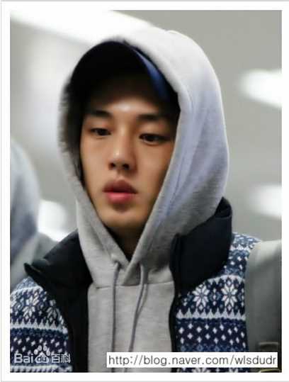 刘亚仁(Yoo Ah In、ユアイン)可爱亚仁性感图片图集