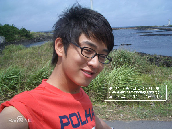 最新刘亚仁(Yoo Ah In、ユアイン)精彩图册