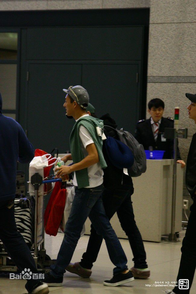 精选刘亚仁(Yoo Ah In、ユアイン)精彩图册