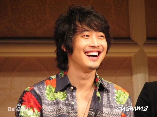 金载沅(,Kim Jae-Won,キム ジェウォン)笑容素颜照相册