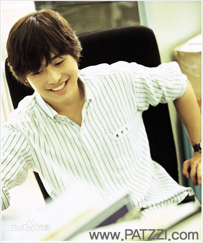 金载沅(,Kim Jae-Won,キム ジェウォン)笑容素颜照相册