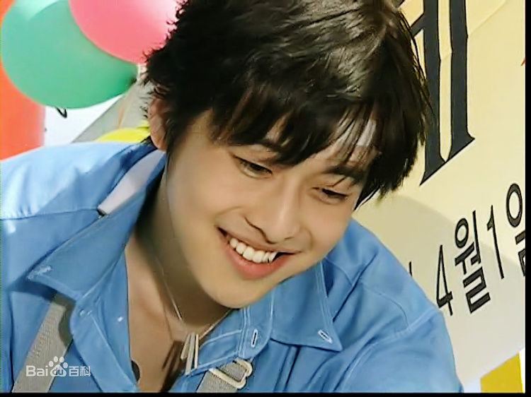 金载沅(,Kim Jae-Won,キム ジェウォン)笑容素颜照相册