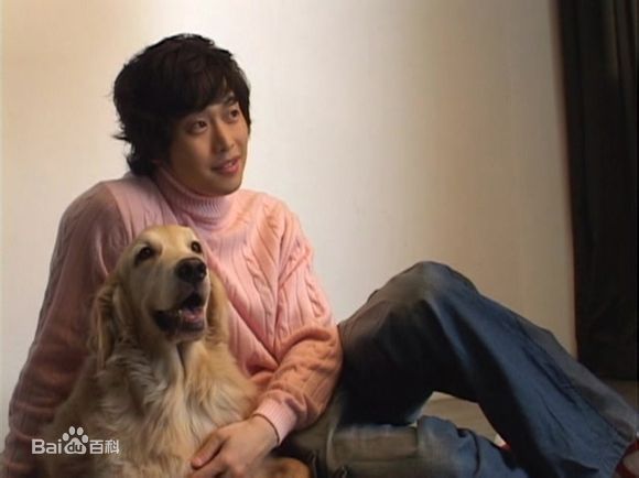 金载沅(,Kim Jae-Won,キム ジェウォン)笑容素颜照相册