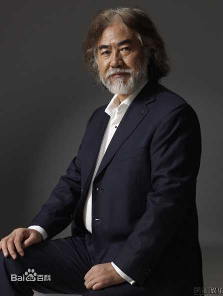 张纪中前后照片