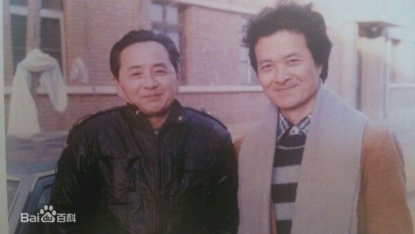 最全王扶林(Wang Fulin)在与《红楼梦》剧组中的壁纸