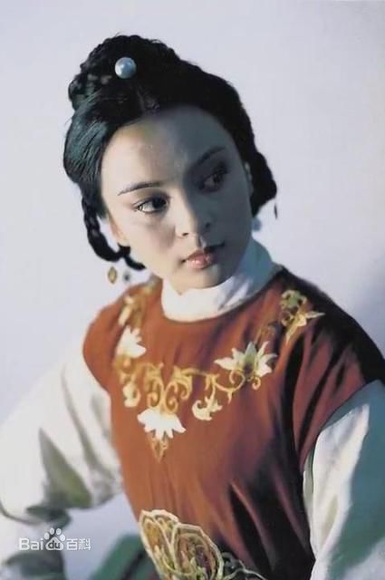 最全王扶林(Wang Fulin)在与《红楼梦》剧组中的壁纸