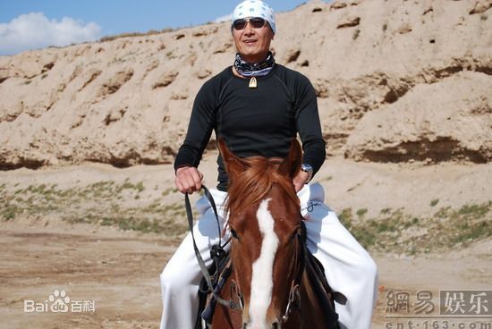 卢惠光(Kenneth Lo)生活照前后照片