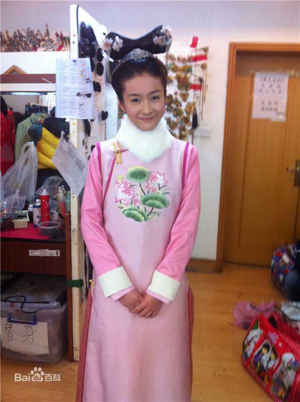 精选张雪迎(Sophie)在《美人无泪》饰宛宁中的图册