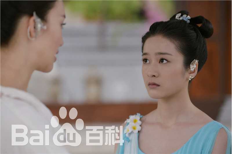 张雪迎(Sophie)在《青丘狐传说》饰翁红亭中的