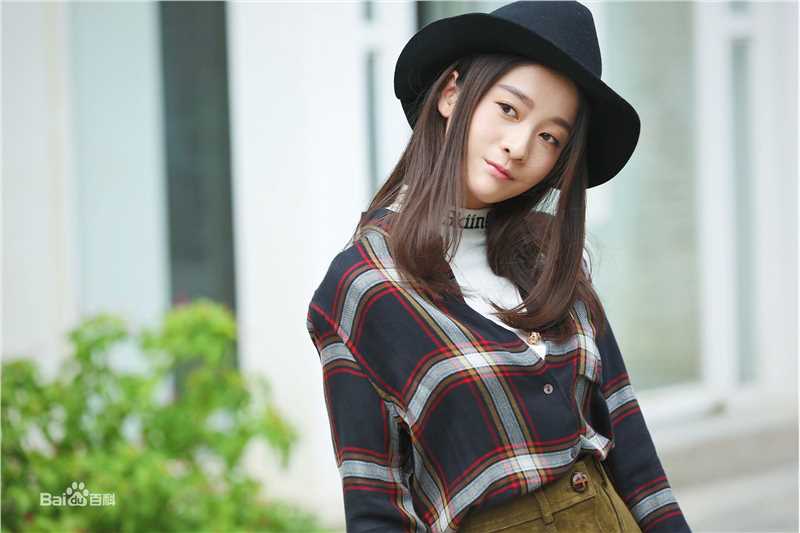 张雪迎(Sophie)范儿2016 街拍性感图片图集