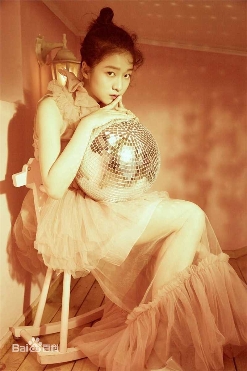 张雪迎(Sophie)时尚优咖素颜照相册