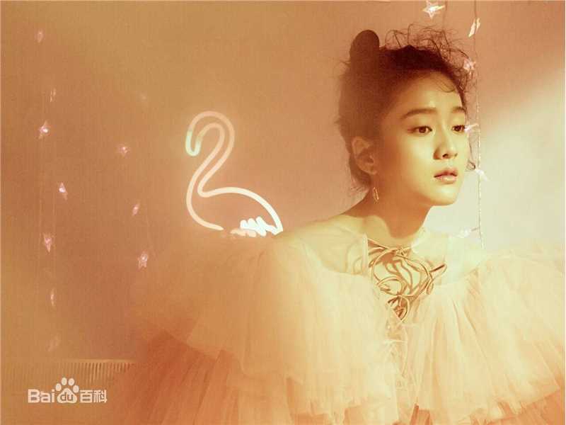 张雪迎(Sophie)时尚优咖素颜照相册