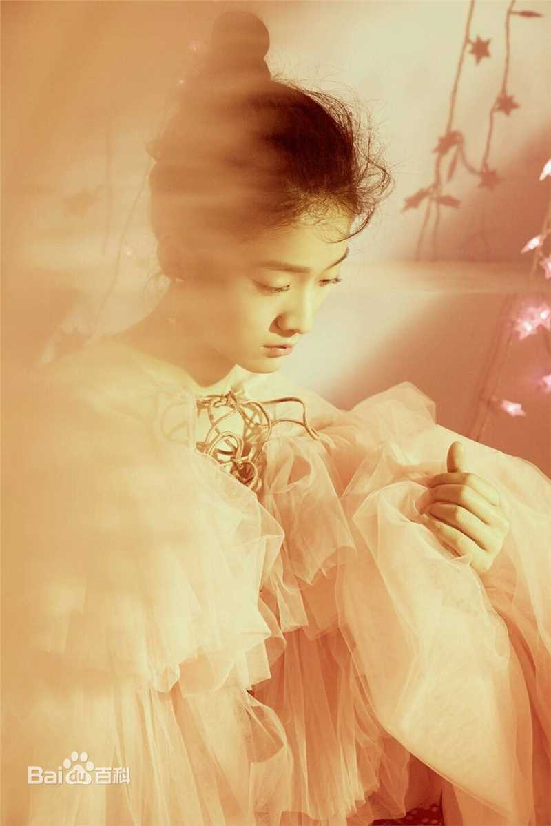 张雪迎(Sophie)时尚优咖素颜照相册