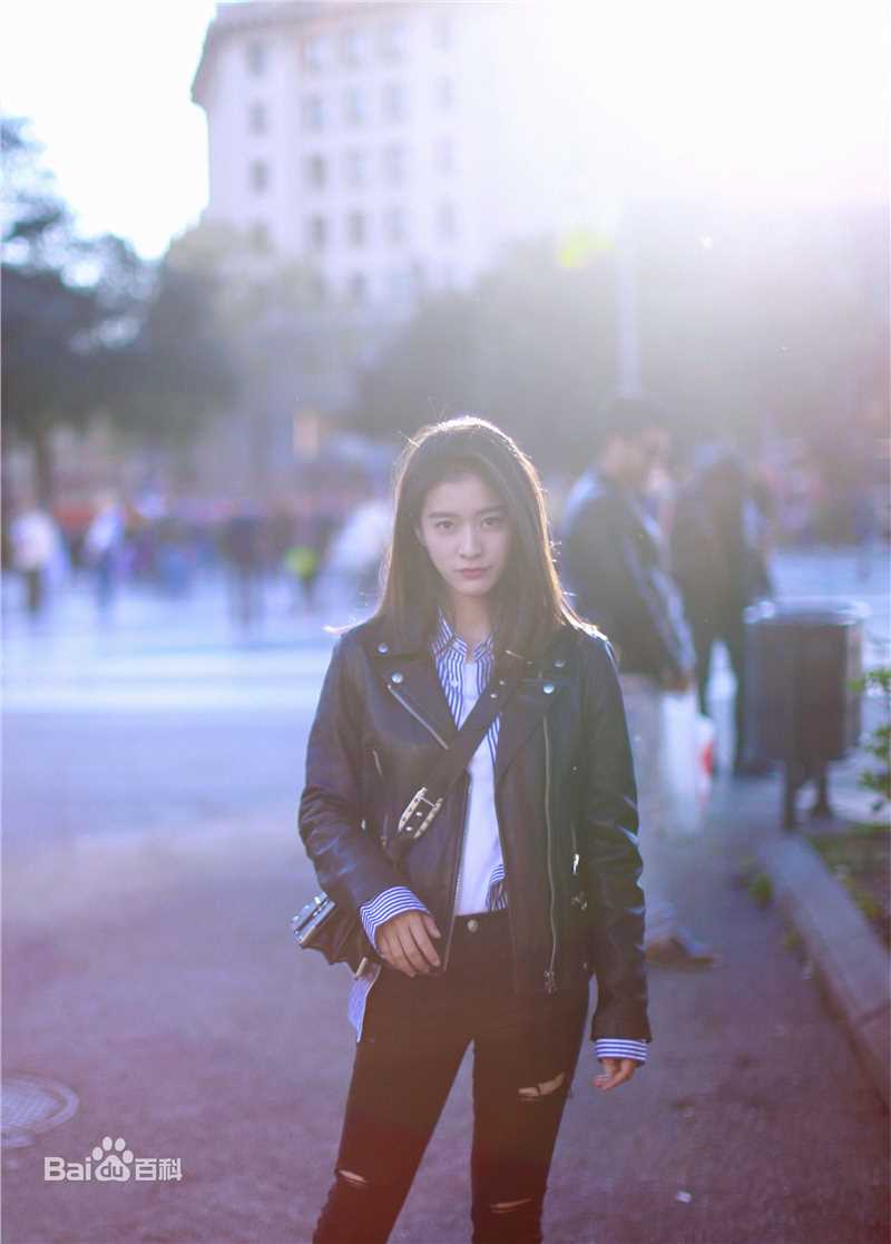 张雪迎(Sophie)日常街拍图片图集