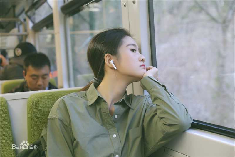 张雪迎(Sophie)日常街拍图片图集