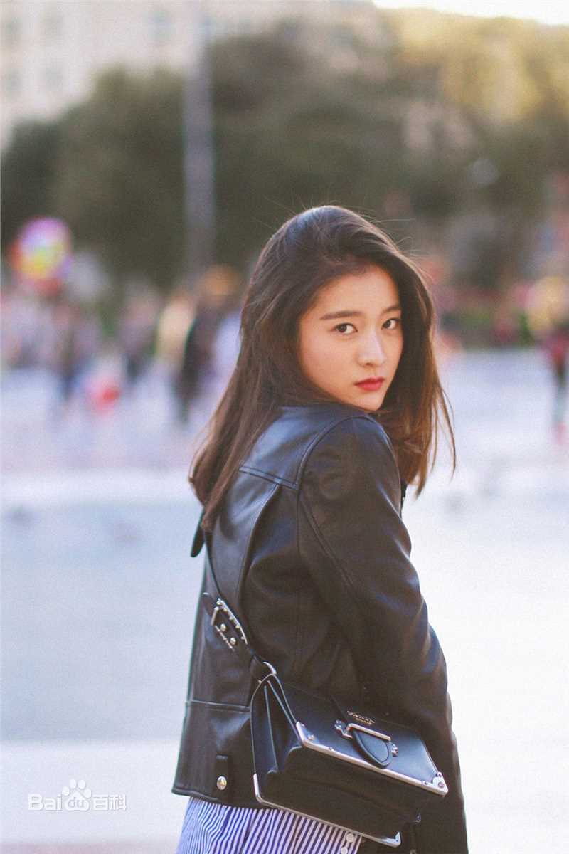 张雪迎(Sophie)日常街拍图片图集