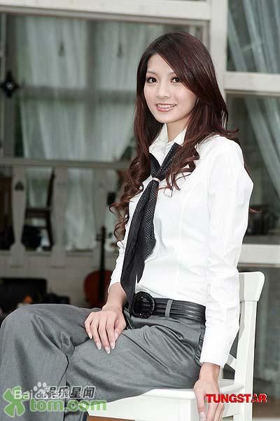 最全吴亚馨(Maggie Wu)在《敲敲爱上你》中的壁纸