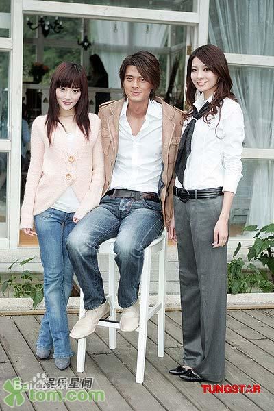 最全吴亚馨(Maggie Wu)在《敲敲爱上你》中的壁纸