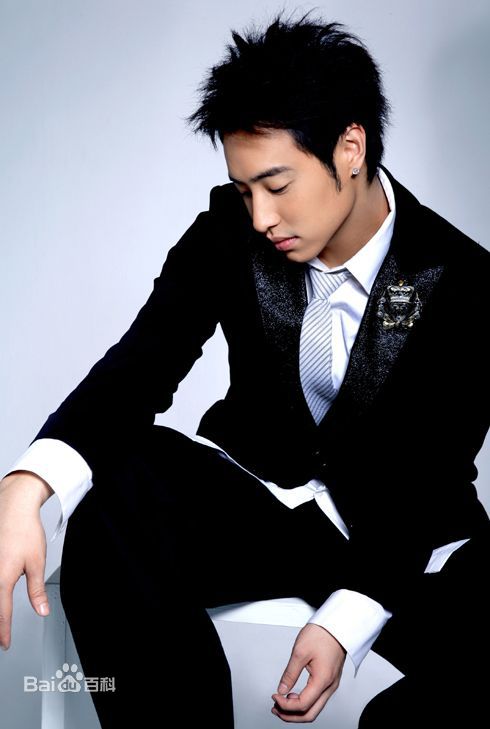 潘玮柏(Wilber Pan)早期照片生活照