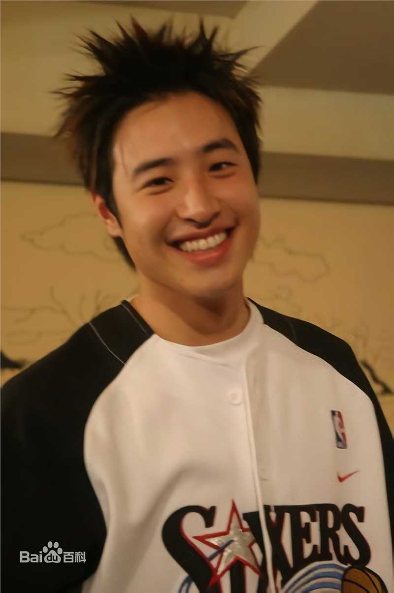 潘玮柏(Wilber Pan)早期照片生活照