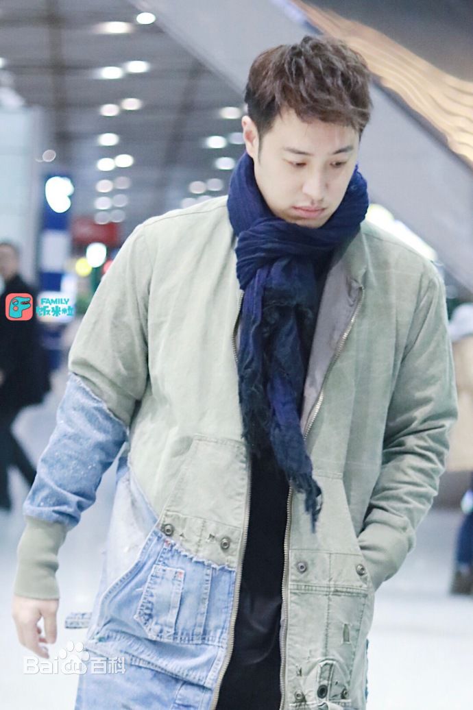 潘玮柏(Wilber Pan)最新杂志图壁纸