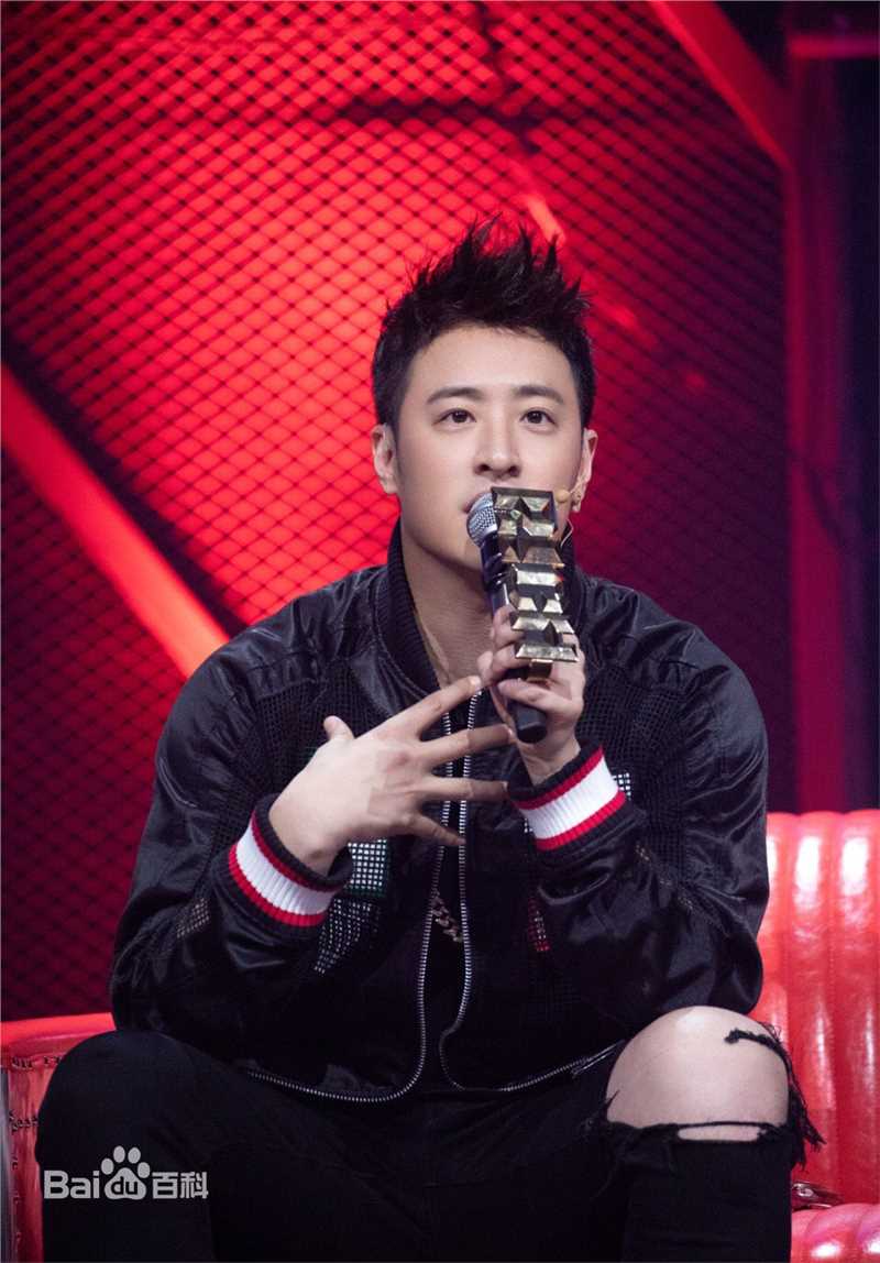 潘玮柏(Wilber Pan)宣传照壁纸壁纸