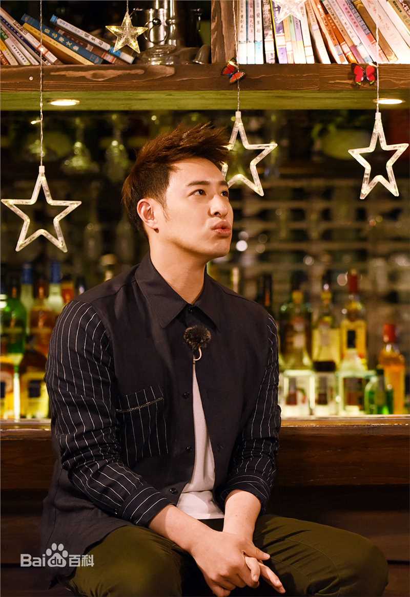 潘玮柏(Wilber Pan)宣传照壁纸壁纸