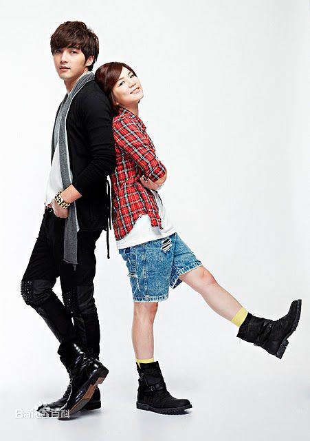 贺军翔(Mike He)关于女孩坏坏的图片壁纸壁纸