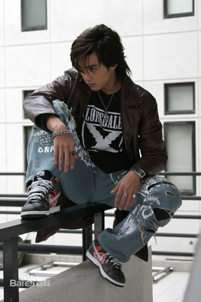 贺军翔(Mike He)恶魔在身边最优质剧照