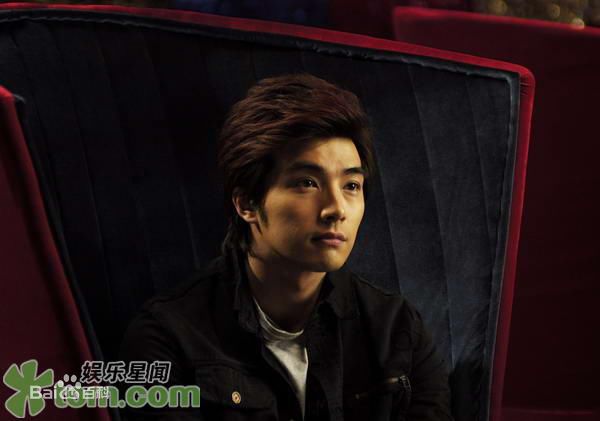 贺军翔(Mike He)在活该你单身中的高清剧照