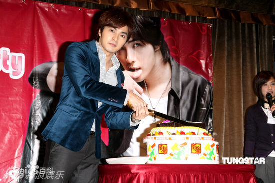 贺军翔(Mike He)精彩图册