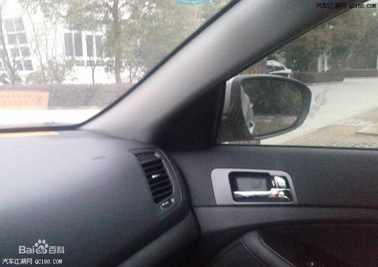 最新尹馨梓(yǐn xīn zǐ)性感图片