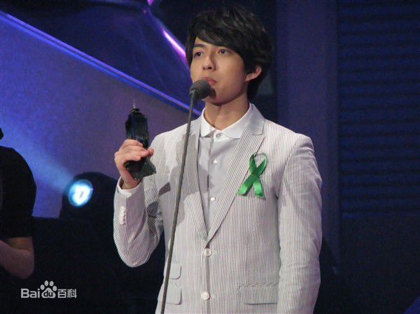 林宥嘉(Yoga Lin)2009年 MusicRadio中国TOP排行榜性感图片图集