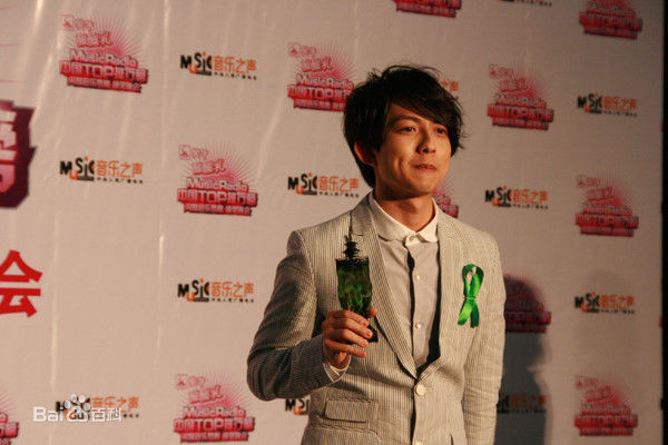 林宥嘉(Yoga Lin)2009年 MusicRadio中国TOP排行榜性感图片图集