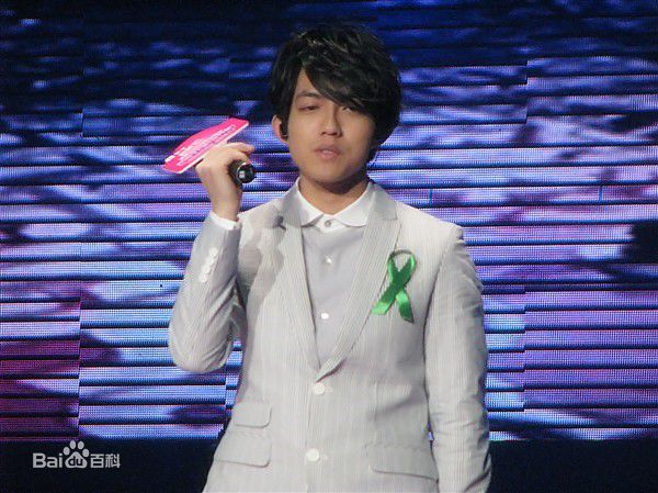 林宥嘉(Yoga Lin)2009年 MusicRadio中国TOP排行榜性感图片图集