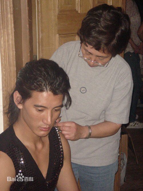 精选蒲巴甲(Purba Rgyal)在2006《加油!好男儿》台前幕后中的图册