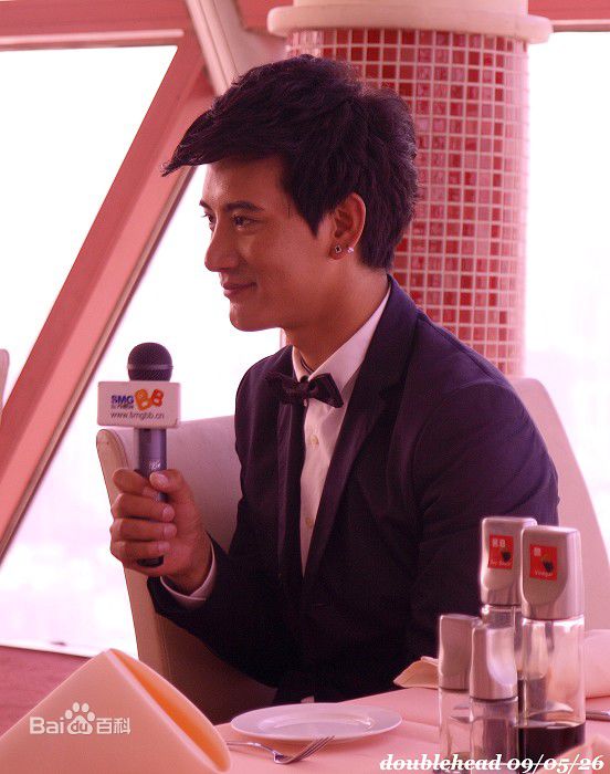 蒲巴甲(Purba Rgyal)2009.2.21日 美丽A计划全民演唱汇素颜照相册