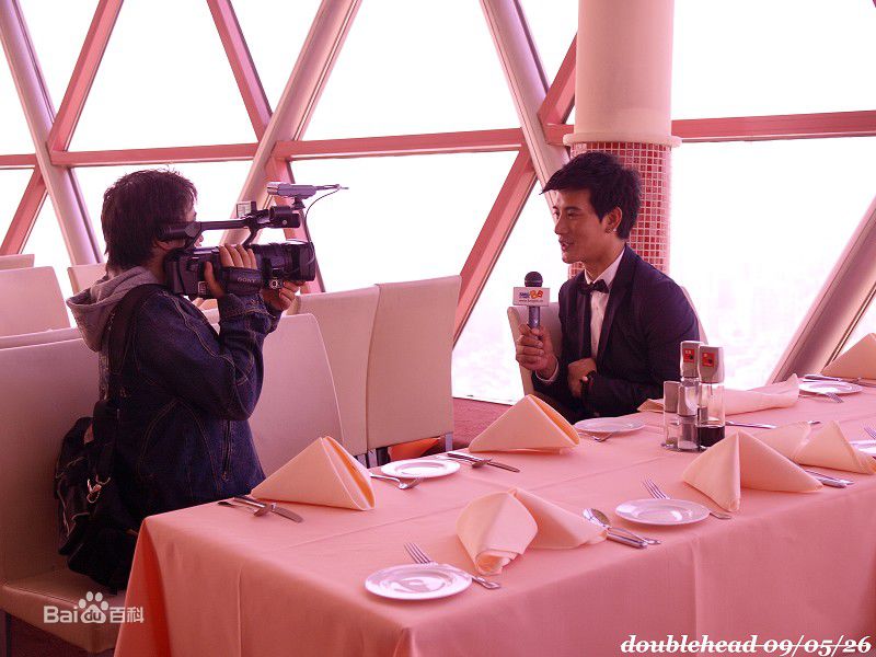 蒲巴甲(Purba Rgyal)2009.2.21日 美丽A计划全民演唱汇素颜照相册