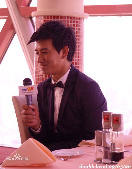 蒲巴甲(Purba Rgyal)2009.2.21日 美丽A计划全民演唱汇素颜照相册