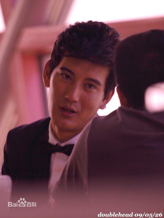 蒲巴甲(Purba Rgyal)2009.2.21日 美丽A计划全民演唱汇素颜照相册